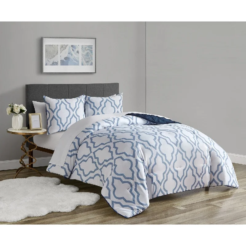 Geo Navy Reversible 3 piece comforter set