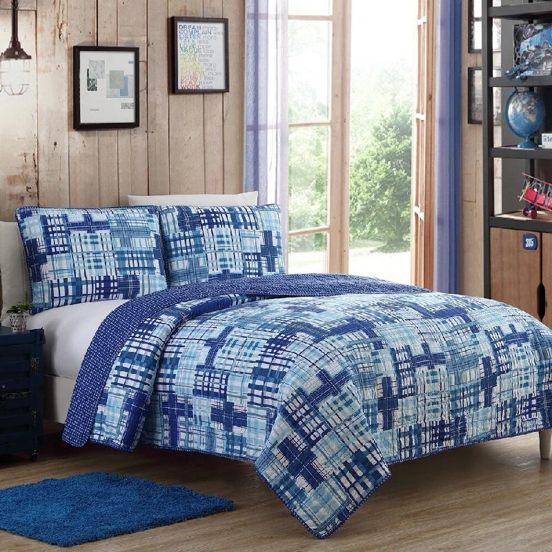 Kids Zone Colin Plaid Quilt Set