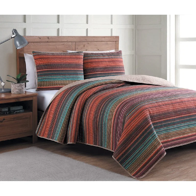 Porch & Den Robledo Reversible Quilt Set