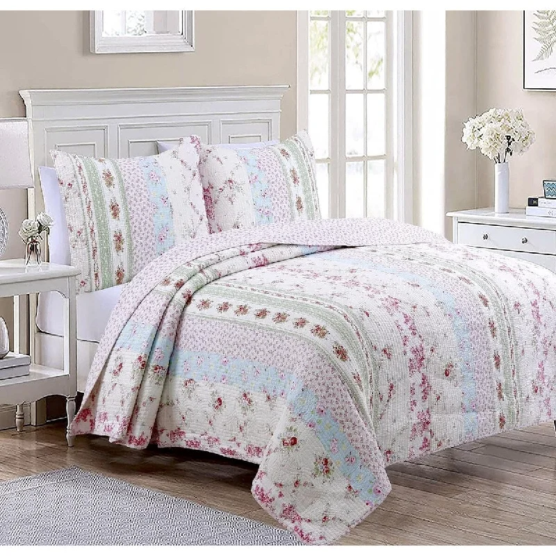 The Gray Barn Fri Tex Patchwork Floral Bloom Cotton Quilt Bedding Set