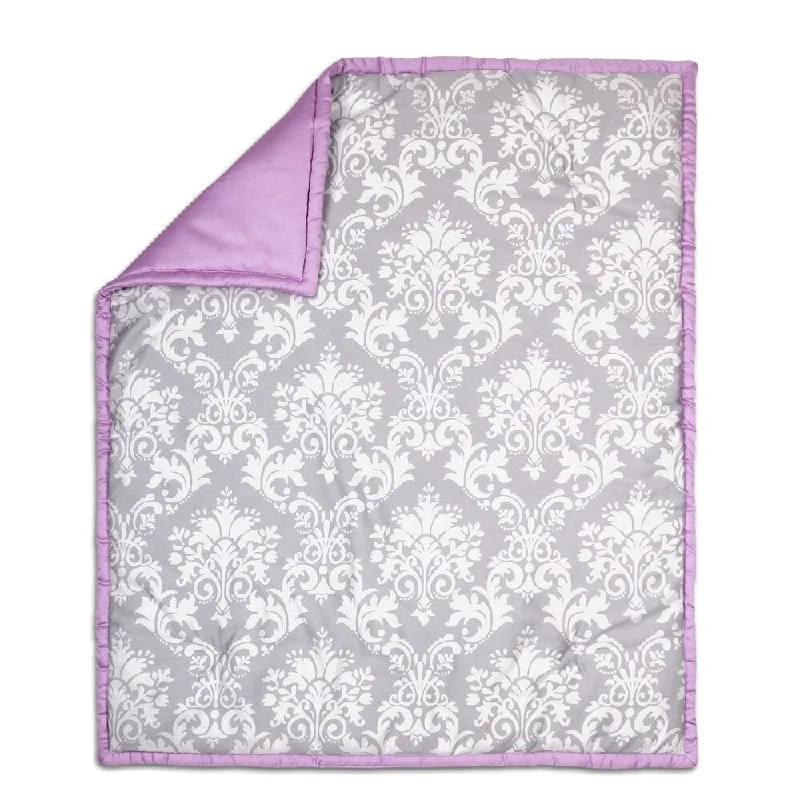 The Peanut Shell Damask Cotton Quilt in Purple/Grey