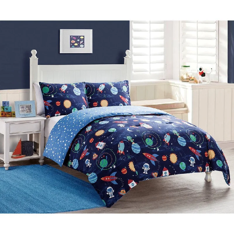 VCNY Out of this World 3-piece Comforter Set